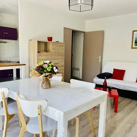 T2 Calme à Avec Wi-fi Et Parking - Fr-1-495-46 Apartamento